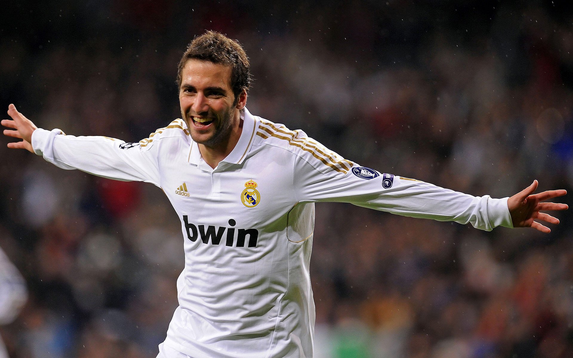 拜仁连续胜利，法兰克福主场大战将带来怎样的惊喜？，法兰克福赢拜仁